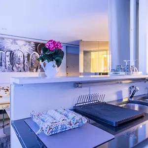 Apartment Luxury 2 Min Dal Politeama - Free Parking, Palermo